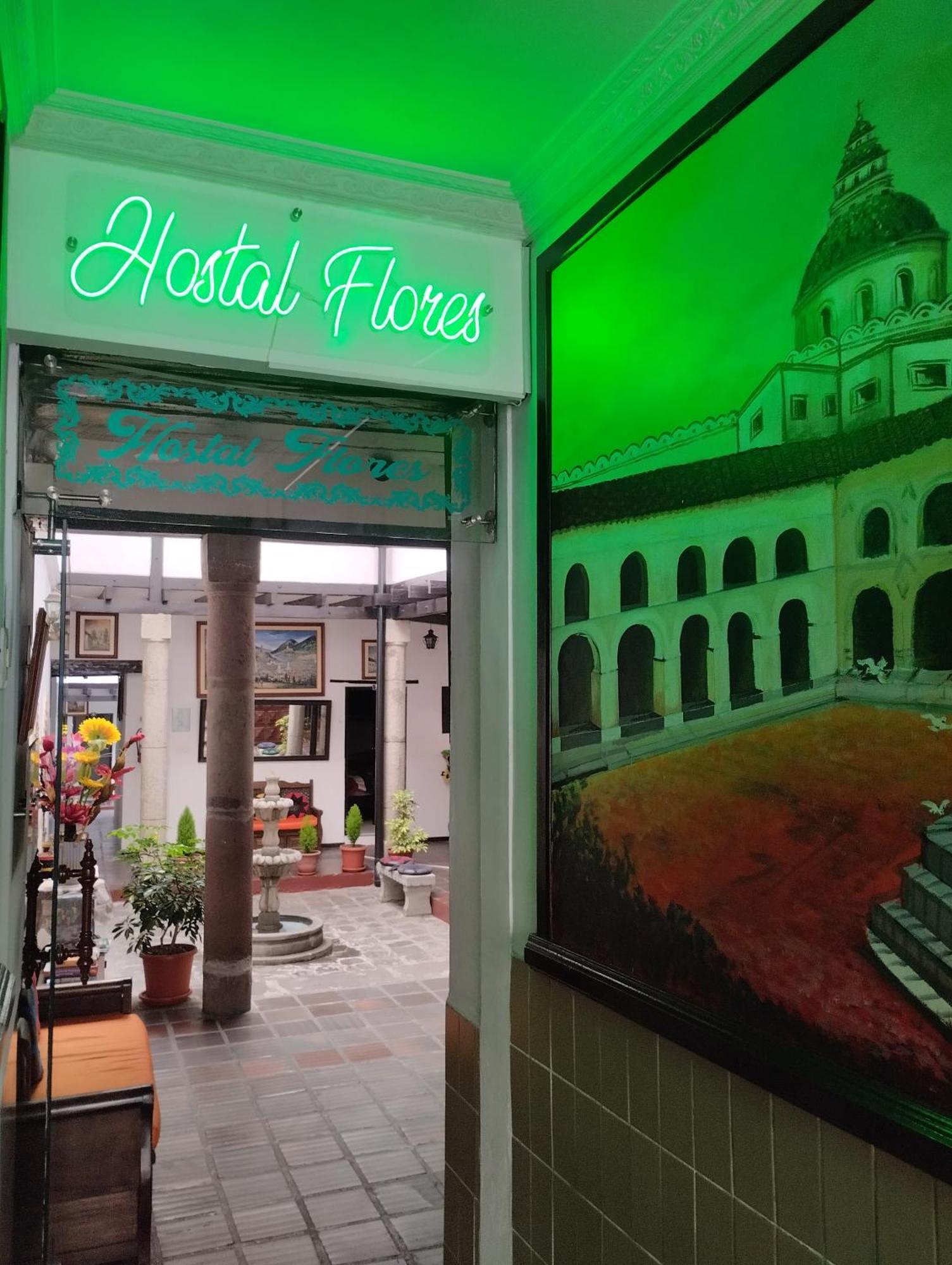 Hostal Flores Quito Exteriér fotografie